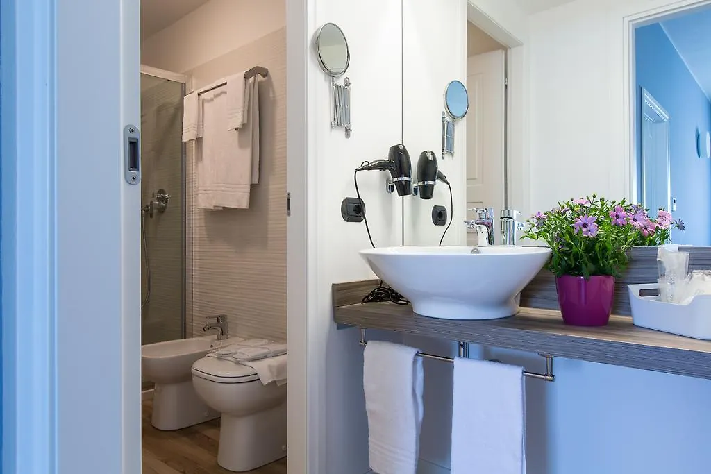 **  Aparthotel Isola Milano Italia